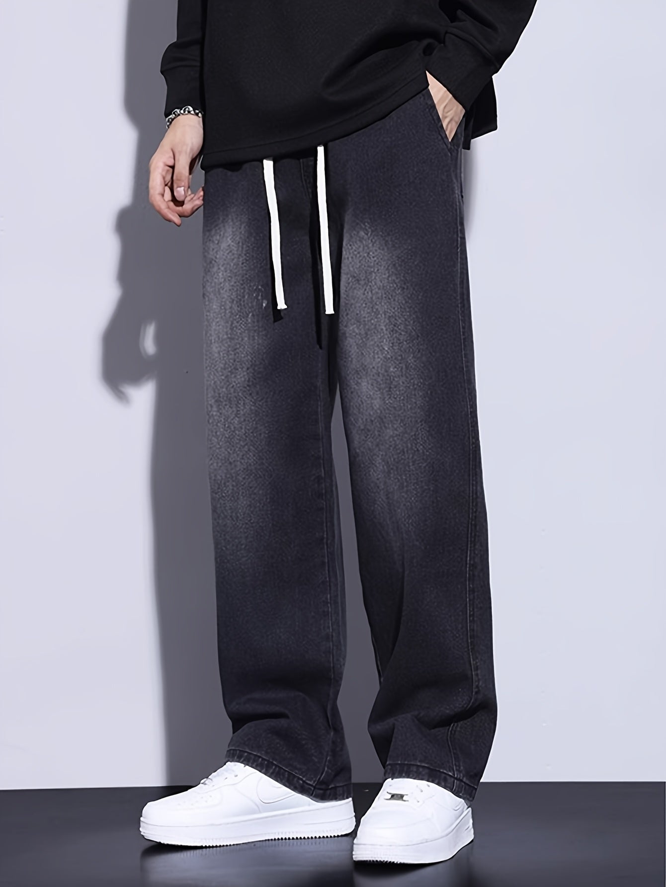 Men's Relaxed Fit Straight-Leg Jeans with Elastic Waistband - Casual & Trendy Denim Pants for All Seasons, Black Cotton Blend, Adjustable Drawstrings, Loose Fit for Casual Attire
