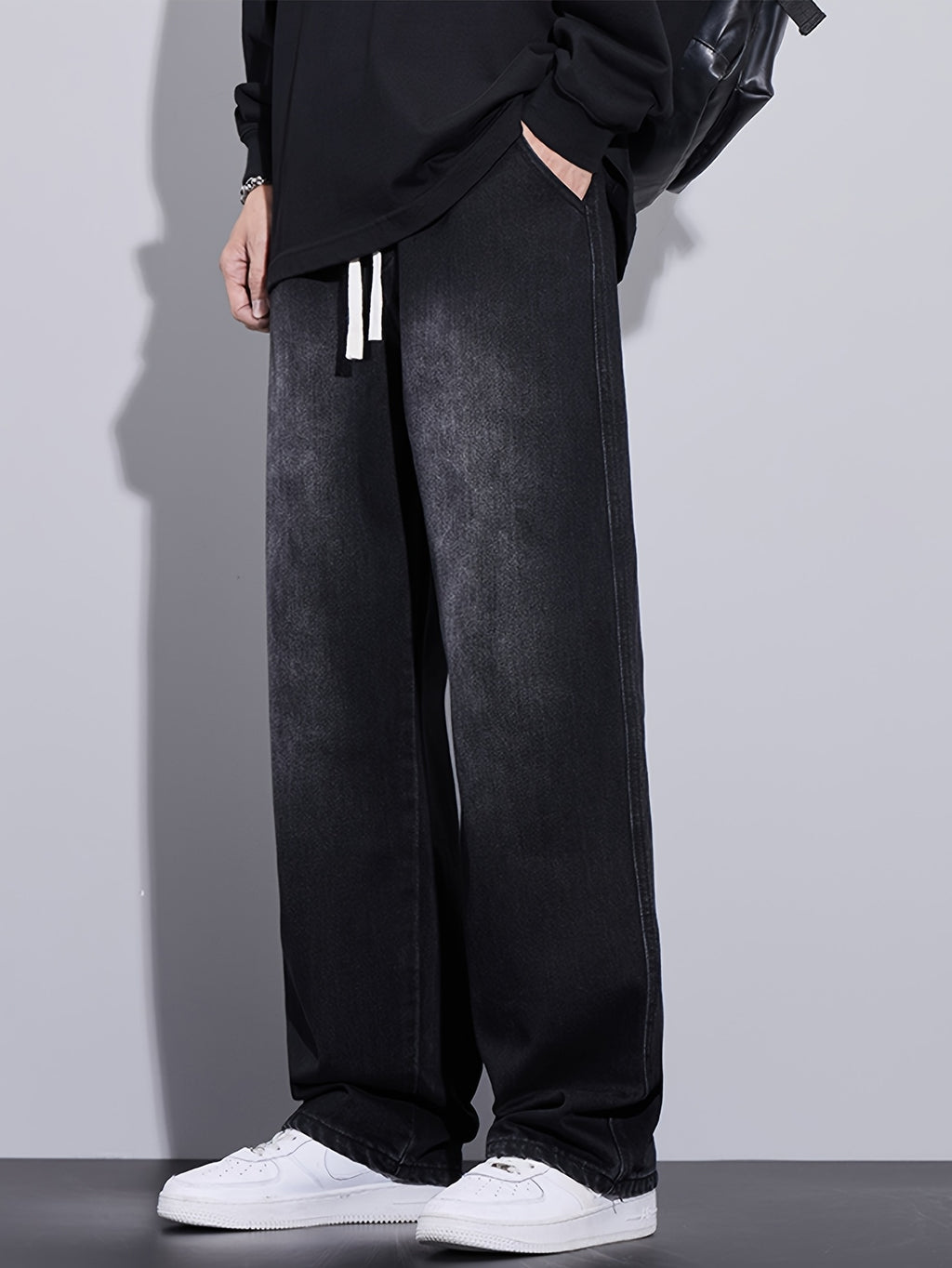 Men's Relaxed Fit Straight-Leg Jeans with Elastic Waistband - Casual & Trendy Denim Pants for All Seasons, Black Cotton Blend, Adjustable Drawstrings, Loose Fit for Casual Attire