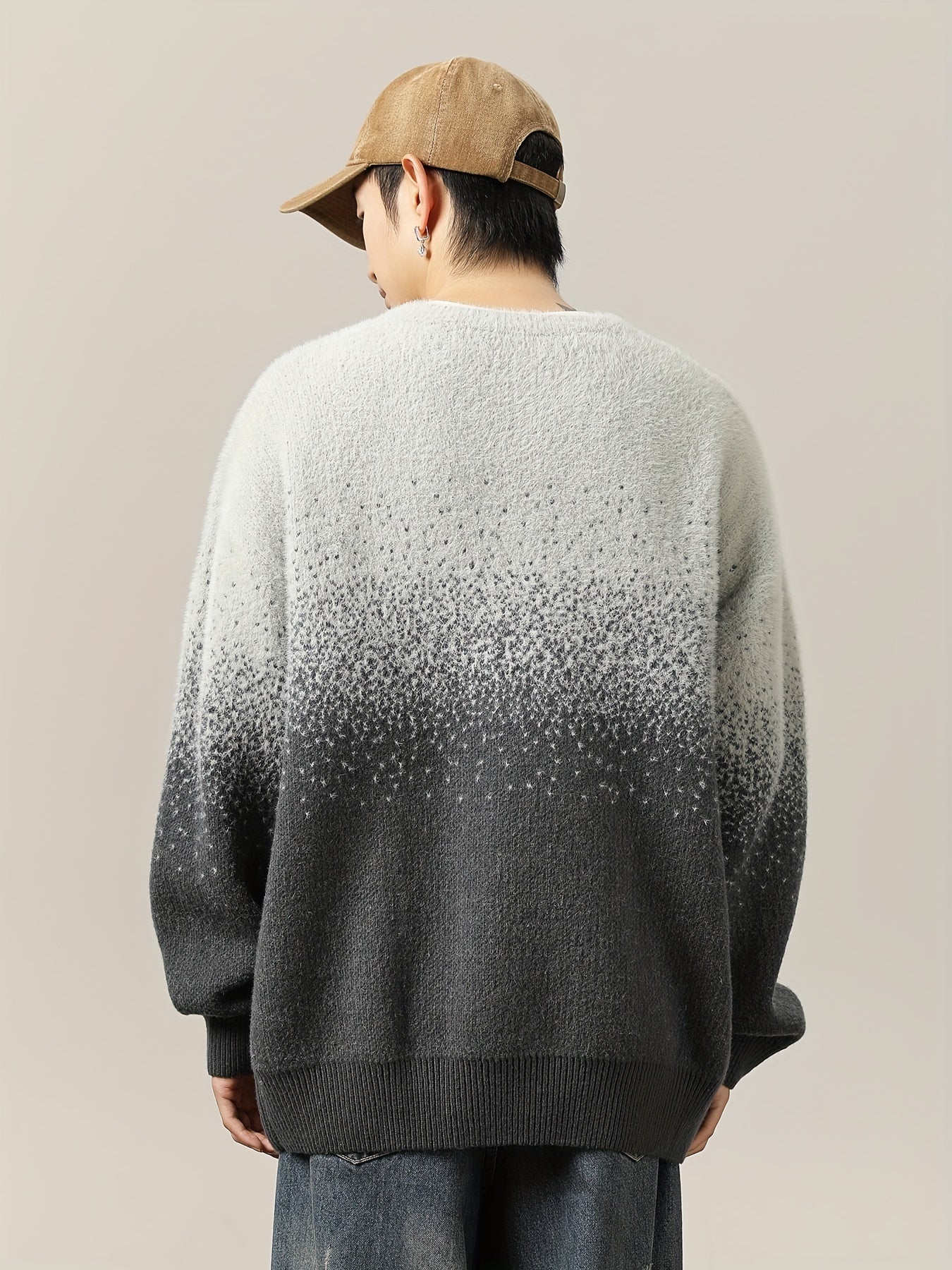 Pull à col rond dégradé casual pour homme - Tissu tricoté 100% polyester avec légère élasticité, modèle décontracté pour l'automne\u002Fhiver - Chaleureux style de rue japonais gradient