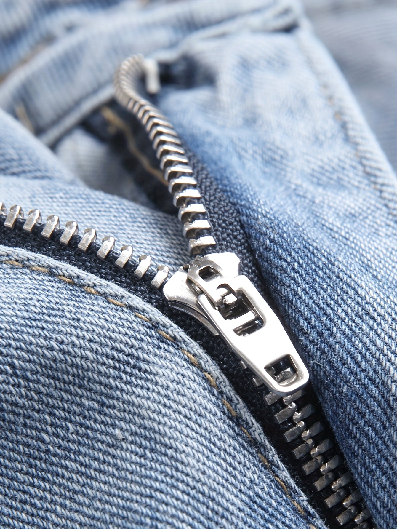 Men'S Casual Straight-Leg Jeans - Mid-Rise, Non-Stretch Denim, Machine Washable, Smooth Fabric, All-Season Comfort, Classic Blue Washed Design for Casual Attire, Comfortable Fashion, Fashionforward Jeans, Durable Fabric