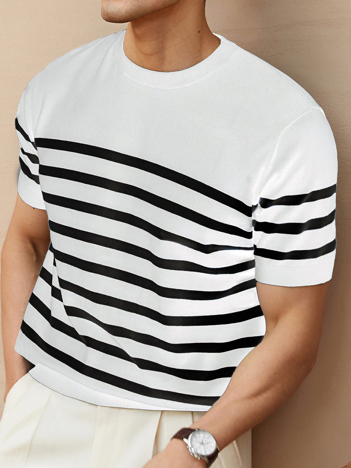 Pull Rétro à Rayures pour Homme - Noir et Blanc, Col Rond Coupe Standard, Confort Moyen Élasticité, Lavage à la Main Uniquement, Vêtement de Style Nautique, Texture Douce